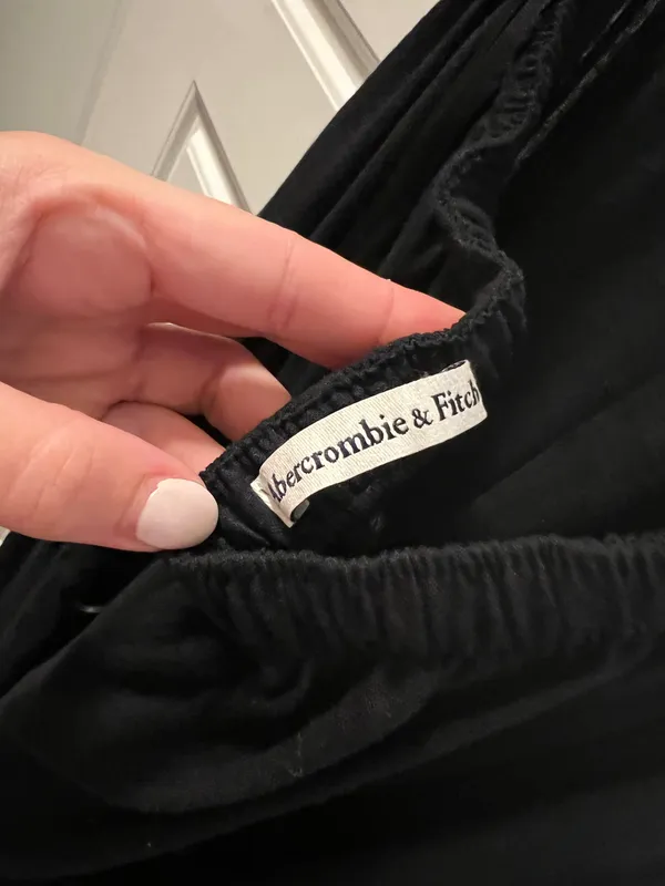 Abercrombie Black Maxi Dress - Image 5