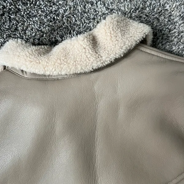 NWT the label tan leather jacket with fit lining - Image 13