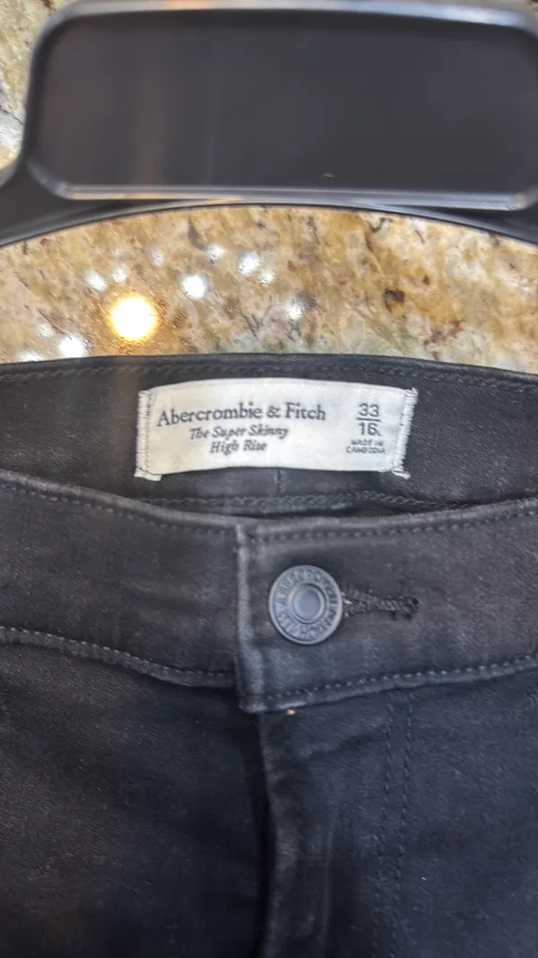 Abercrombie Jeans - Image 5