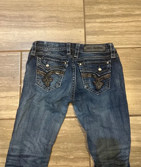 Jeans sz 28! No :( - Image 6