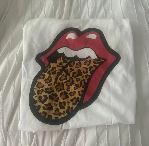 Boutique Graphic Tee White Size L - Image 2