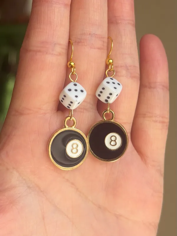 Handmade y2k funky grunge style 8 ball & dice dangle earrings 🎲🖤💕 - Image 4