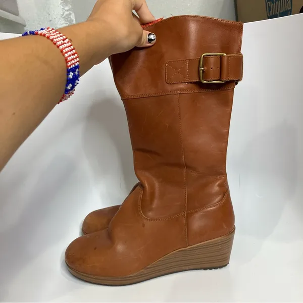 Crocs A-Leigh wedge boots tan casual‎ trendy neutral comfort shoe women size 7.5 - Image 4