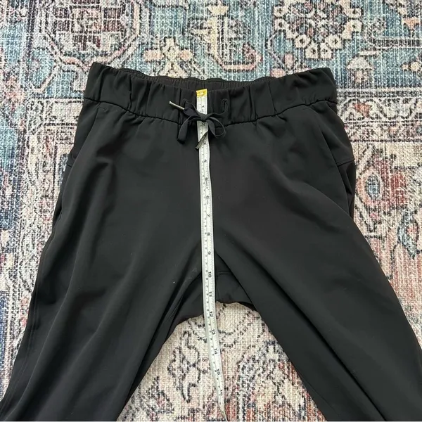 Lululemon On The Fly Pant 7/8 Ankle Black Size 4 - Image 12