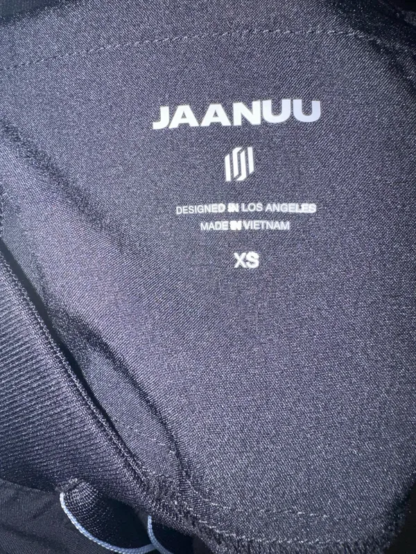 Jaanuu scrub bottom - Image 3