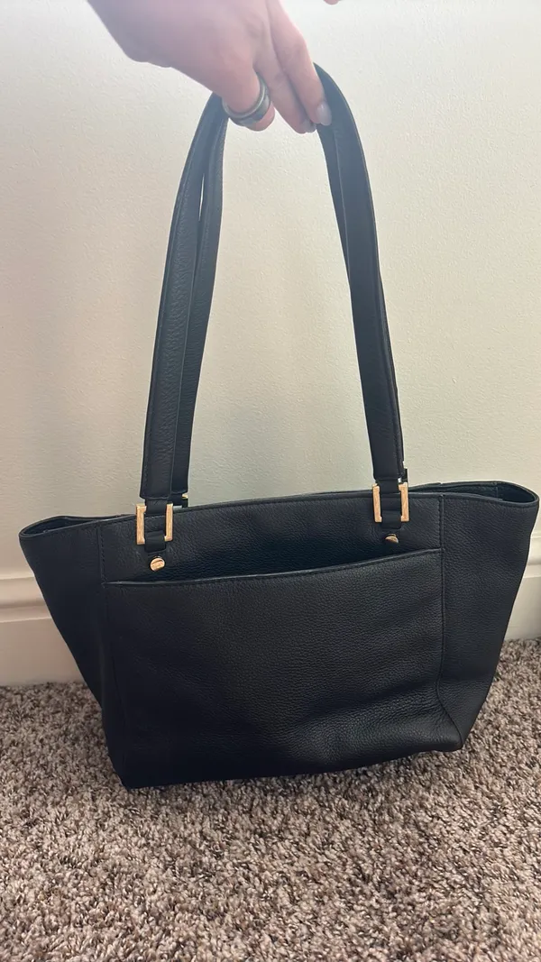 Calvin Klein Leather Shoulder Bag - Image 2