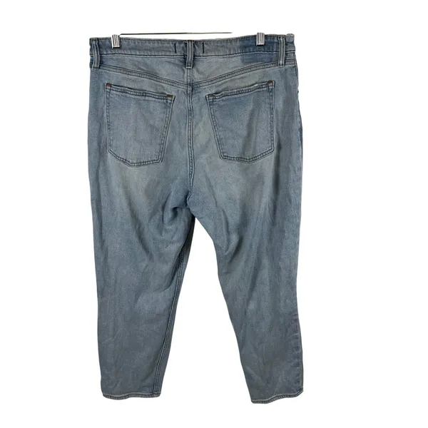Abercrombie & Fitch Curve Love‎ Mom High Rise Distressed Jeans Light Wash 32/14R - Image 5