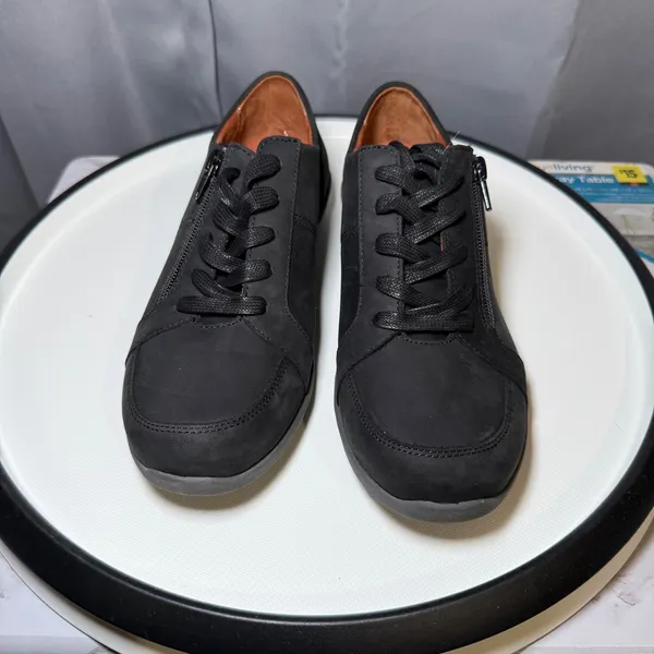 Vionic Abigail Sneakers 7W Black Leather Weather Resistant Orthopedic Wide Comfy - Image 8