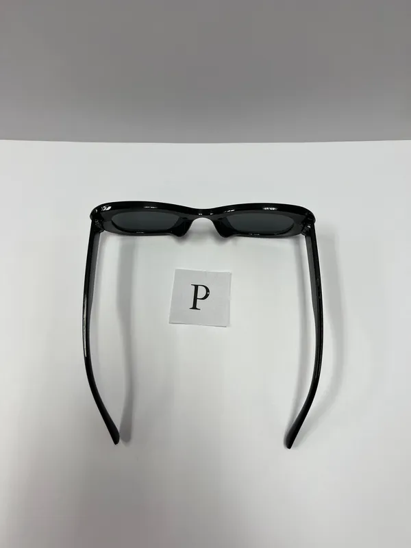 Small black retro sunglasses / black 90s style sunglasses - Image 4