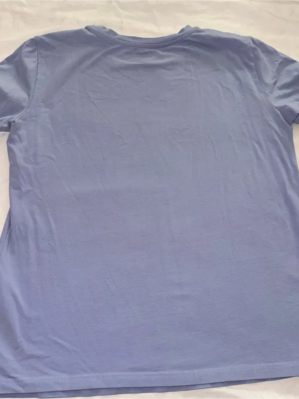Armani Exchange Lavender Tee with Gold Accent Logo - Image 6