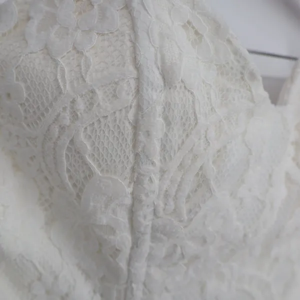 Naked Wardrobe Off White Floral Lace Corset Crop Top Sweetheart Strapless Small - Image 3