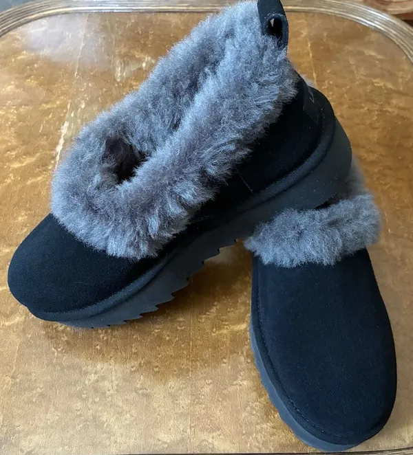 UGG I-Nita Platform Slip-On Slippers - Image 3