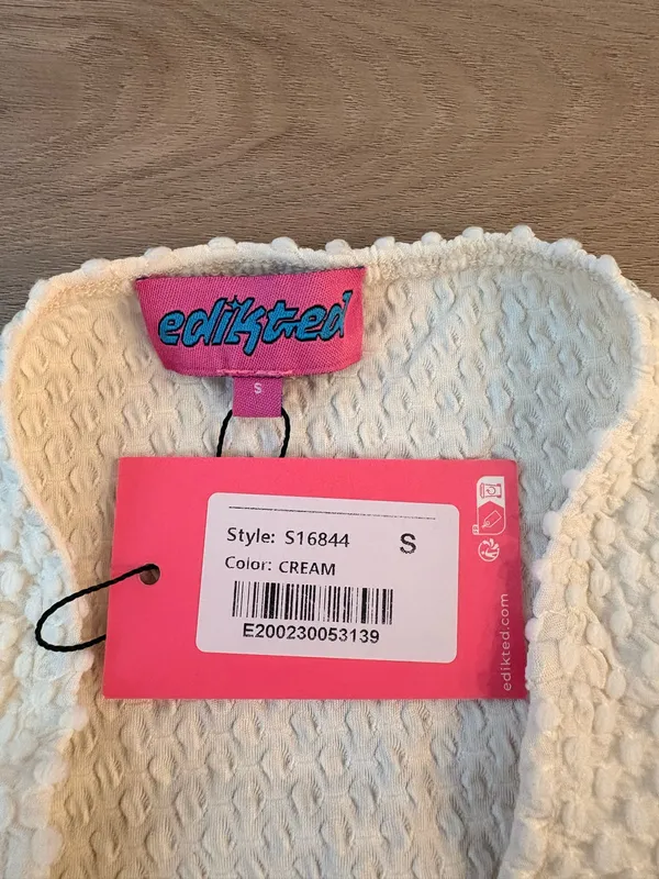 Edikted Tube Top - Image 4