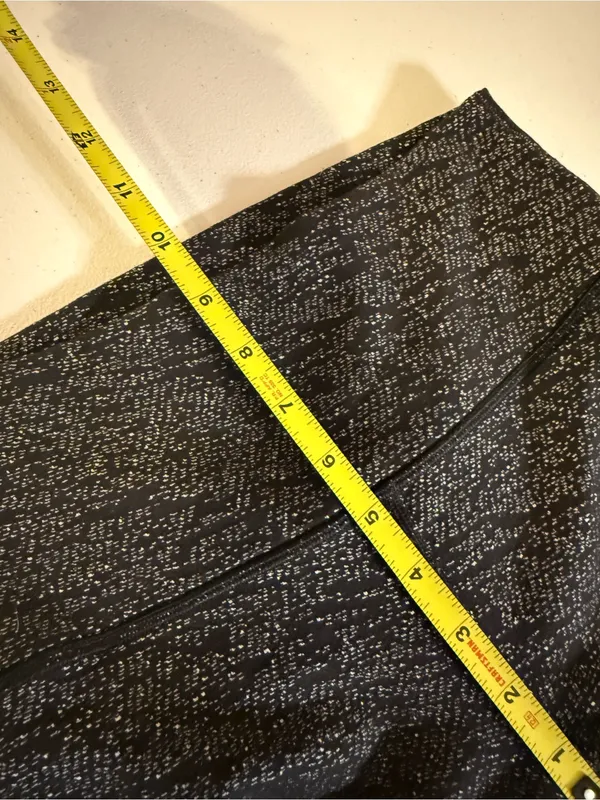 lululemon wunder under fleece heather gray leggings size 6 - Image 4