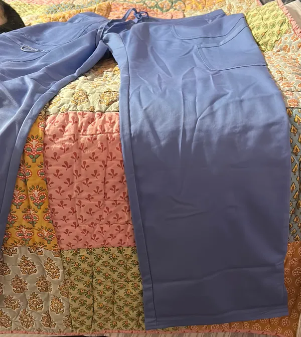 Authentic Cherokee Workwear BNWT Scrub Set - Image 5
