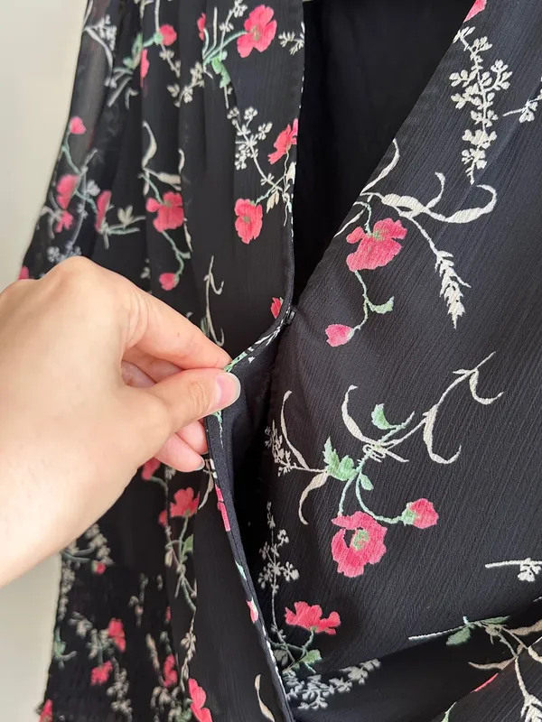 Haver London Smocked Waist Floral Flowy Blouse, Black/Pink, Size Large - Image 11