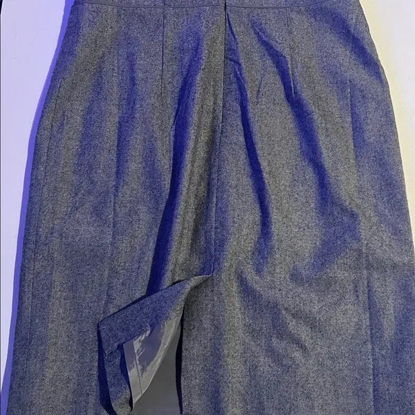 Banana Republic gray sheath dress with square neckline size 14 Wool dress - Image 9