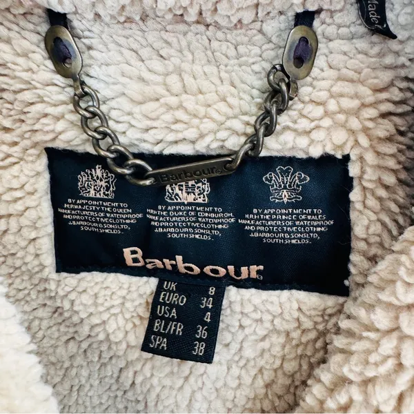 Barbour Women's Ordinance wax coated Jacket in Brown shearling lining GUC - Image 7