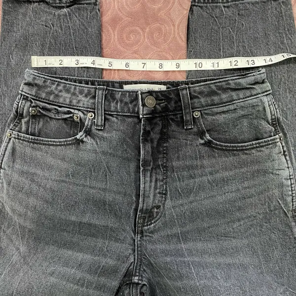 Abercrombie & Fitch the skinny High Rise Jeans Size 6/28 - Image 6