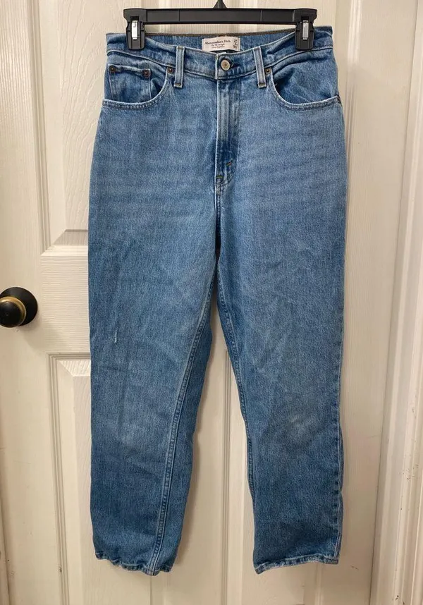 Abercrombie & Fitch Light Blue High Rise Straight Leg Jeans - Image 2