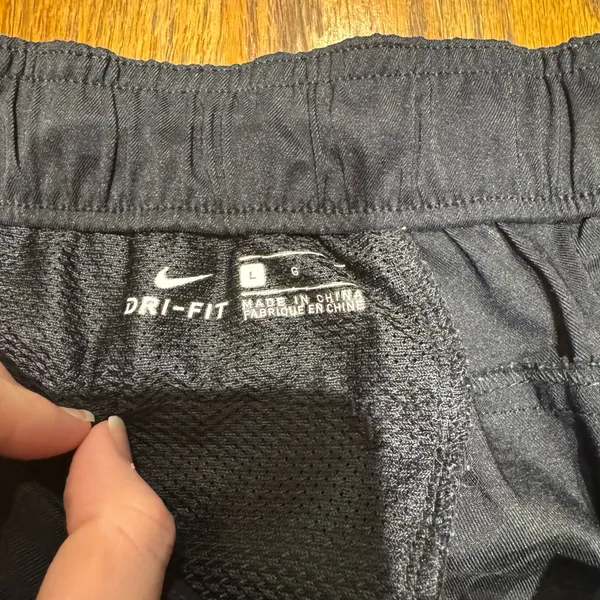 Nike Shorts Dri-Fit - Image 2