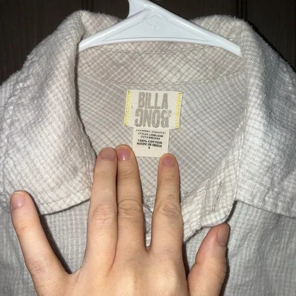 Billabong Light Gray Casual Button Down Shirt - Image 4