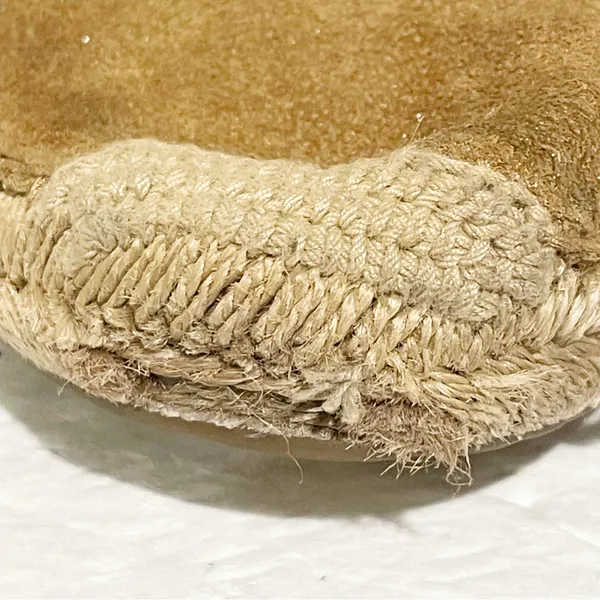 UGG‎ Australia Women Size 10 Sandrinne II Gold Metallic Slip On Espadrille Flat - Image 3
