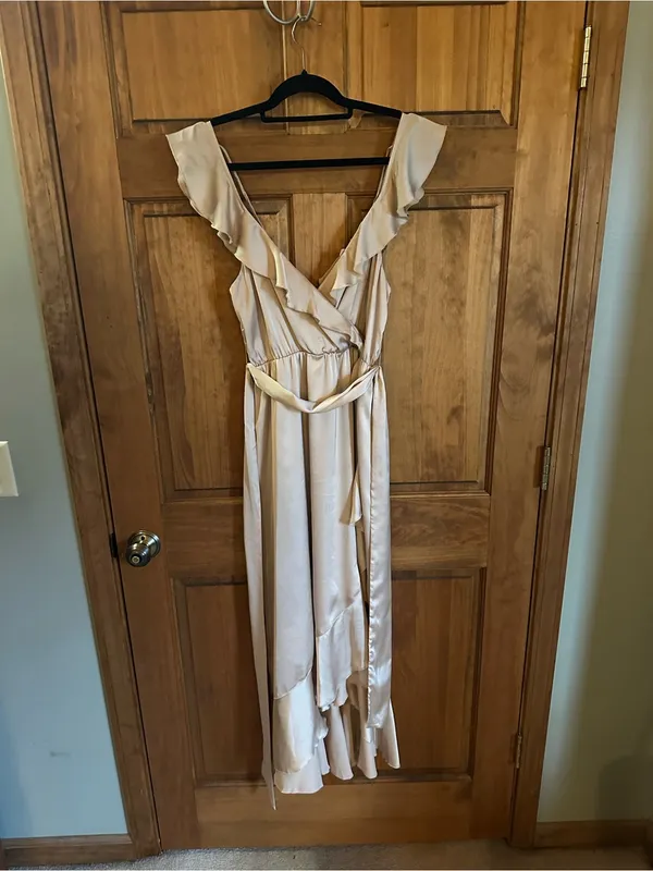 Show Me Your MuMu tan Champagne beige Satin High-Low Dress Size medium - Image 11
