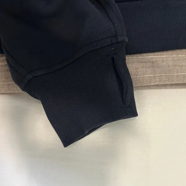 Lululemon Notre Dame Scuba - Image 4