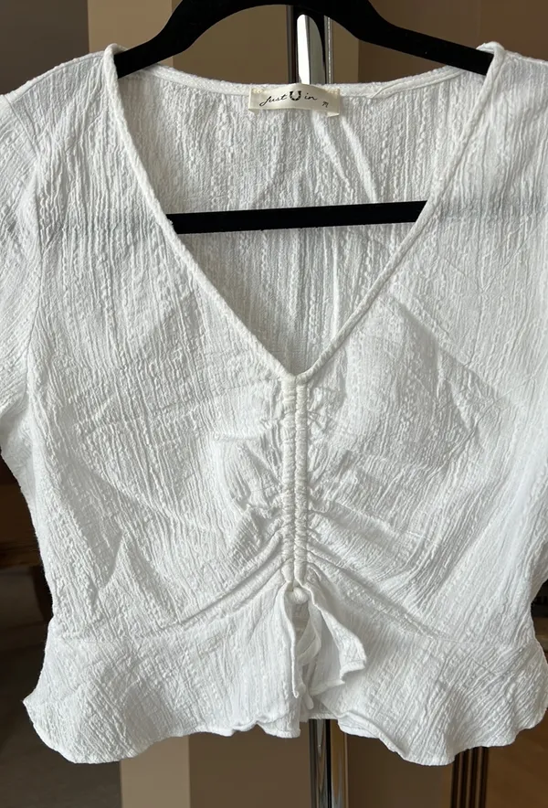 Just In White Top Size M - Image 4