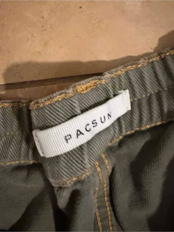 PacSun Women's Olive Cargo Jeans - Image 2