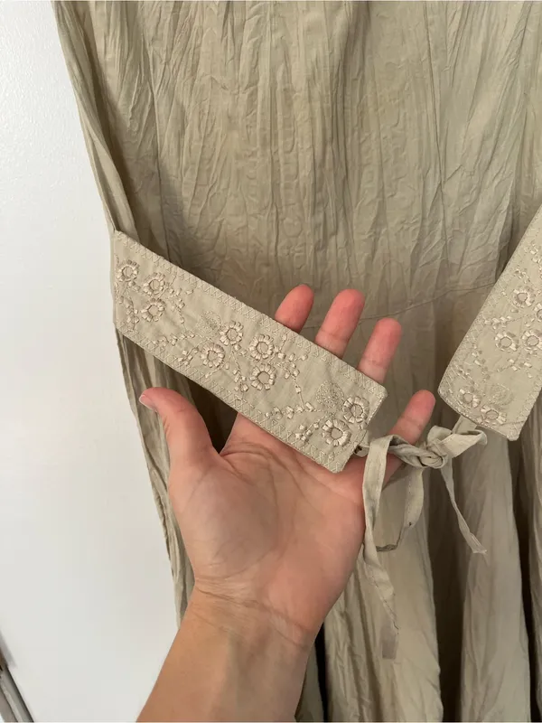 Neutral Tan Boho Belted Dress Renaissance Fair gauzy retro medium flowy - Image 2