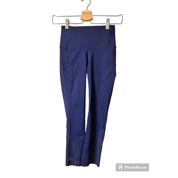 Lululemon Anew Crop (21") Hero Blue size 2 leggings - Image 2
