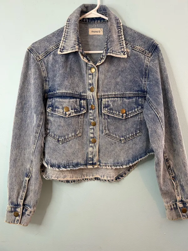 Women’s Mono B faded blue denim jackets small - Image 6