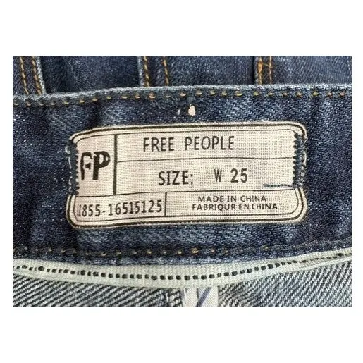 Free People Dark Wash Denim Cut Off Shorts‎ Raw Hem Distressed Size 25 Indigo - Image 3