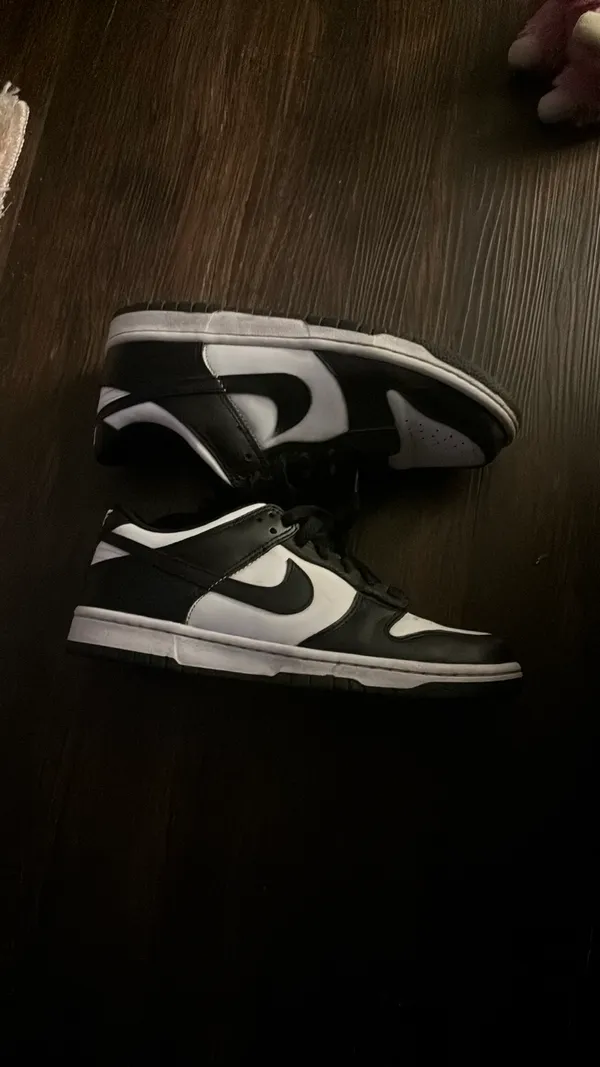 Nike Panda Low Dunks - Image 3