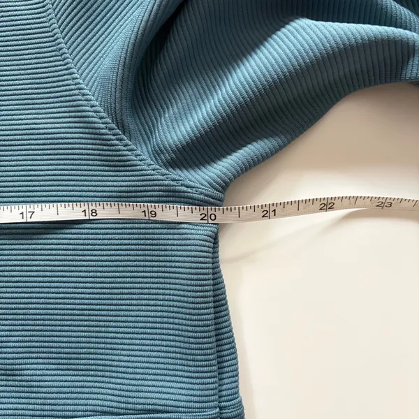 NWT! L.L. Bean Women’s Blue Quarter-Zip Pullover - Image 8