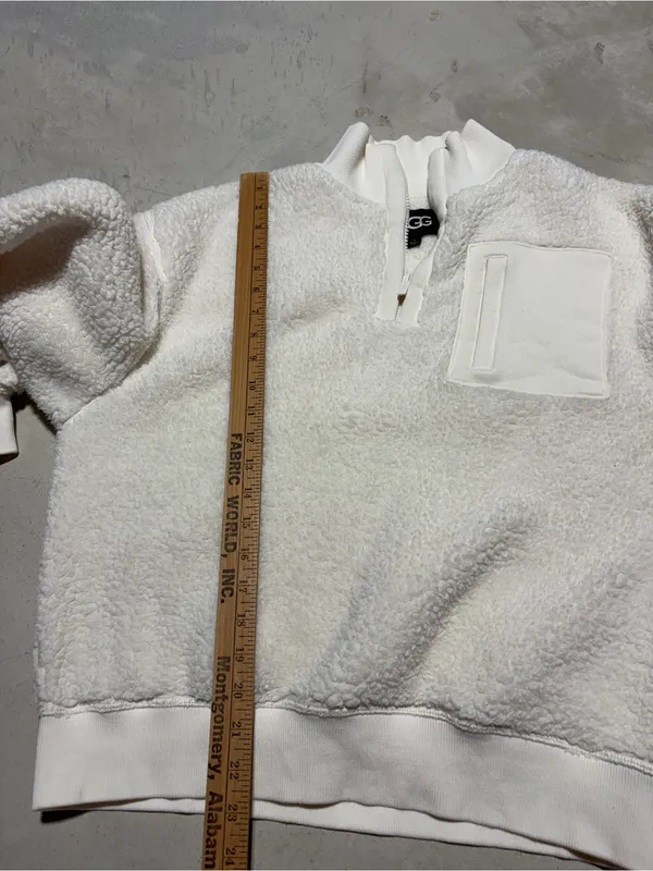 UGG janeann half zip Cream Sherpa Pullover large - Image 9