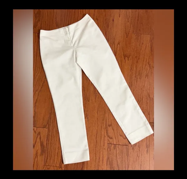 Chico’s white Ankle pants size 00 /Medium. ** refer to measurements for size. Gently warn & excellent condition. Priced to sell. Real pockets in back, still sewn in. Measurements approximately 15” waste x 36” long x 9” rise. Non-smoking home. Priced to sell at as is condition. Don’t like my price make reasonable offer! - Image 2