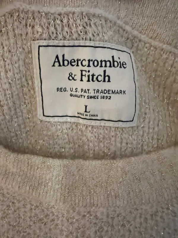 Abercrombie Sweater - Image 4