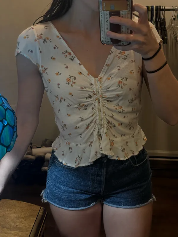 American Eagle White Blouse - Image 2