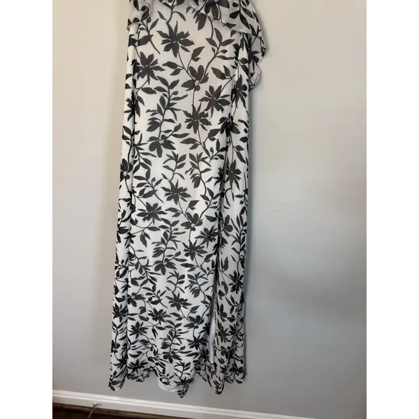 Petal & Pup Rory Floral Ruffle Detail Open Back Maxi Dress XL NEW - Image 9
