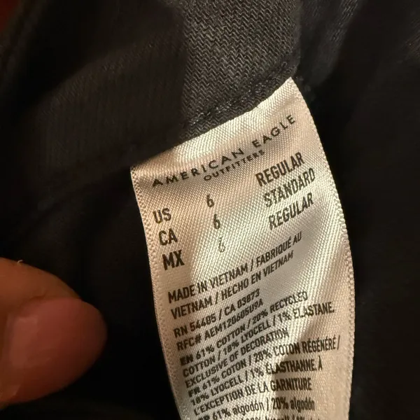 American Eagle Outfitters Men's Dark Cargo Pants size 6 - Image 14