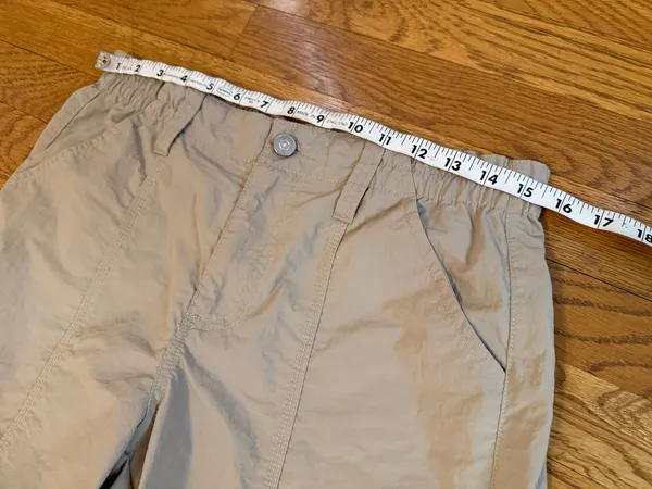 Miss Love Parachute cargo pants in beige size M - Image 9