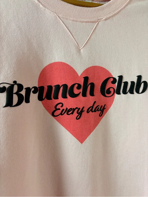 Wildfox Brunch Club Pink Crewneck Sweatshirt Medium - Image 2