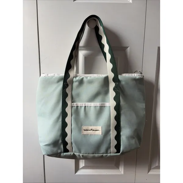 Business & Pleasure The Holiday Cooler Tote Bag - Riviera Green - Image 2