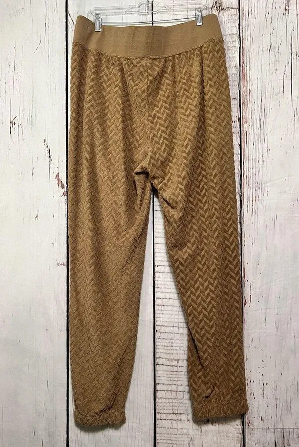 NWT Nike Women’s Sportswear Everyday Textured Sweatpant Joggers -Brown/Size 2XL - Image 3