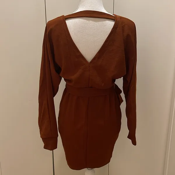 Rust color long sleeve short dress size small NWOT #71 - Image 6