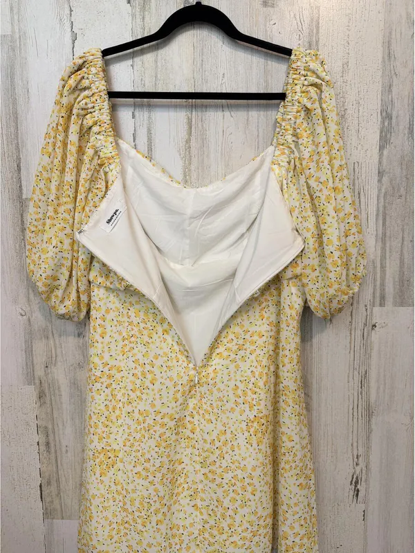 Showpo Women's US 14 Yellow Floral Off-Shoulder Puff Sleeve Mini Dress - Image 9