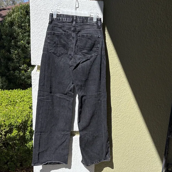 American Eagle 🦅 Curvy Super High-Rise Baggy Wide Leg Jeans - Image 3